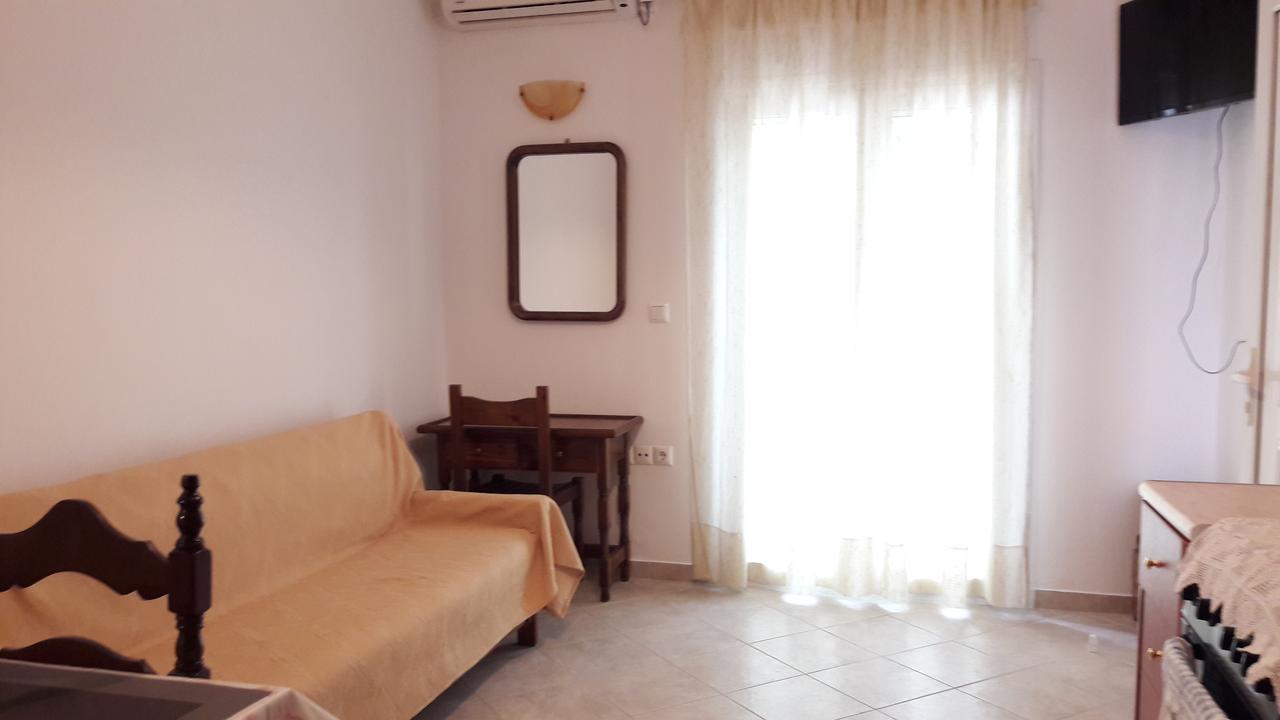 Nikolaou Thomas House Apartment Parga Luaran gambar